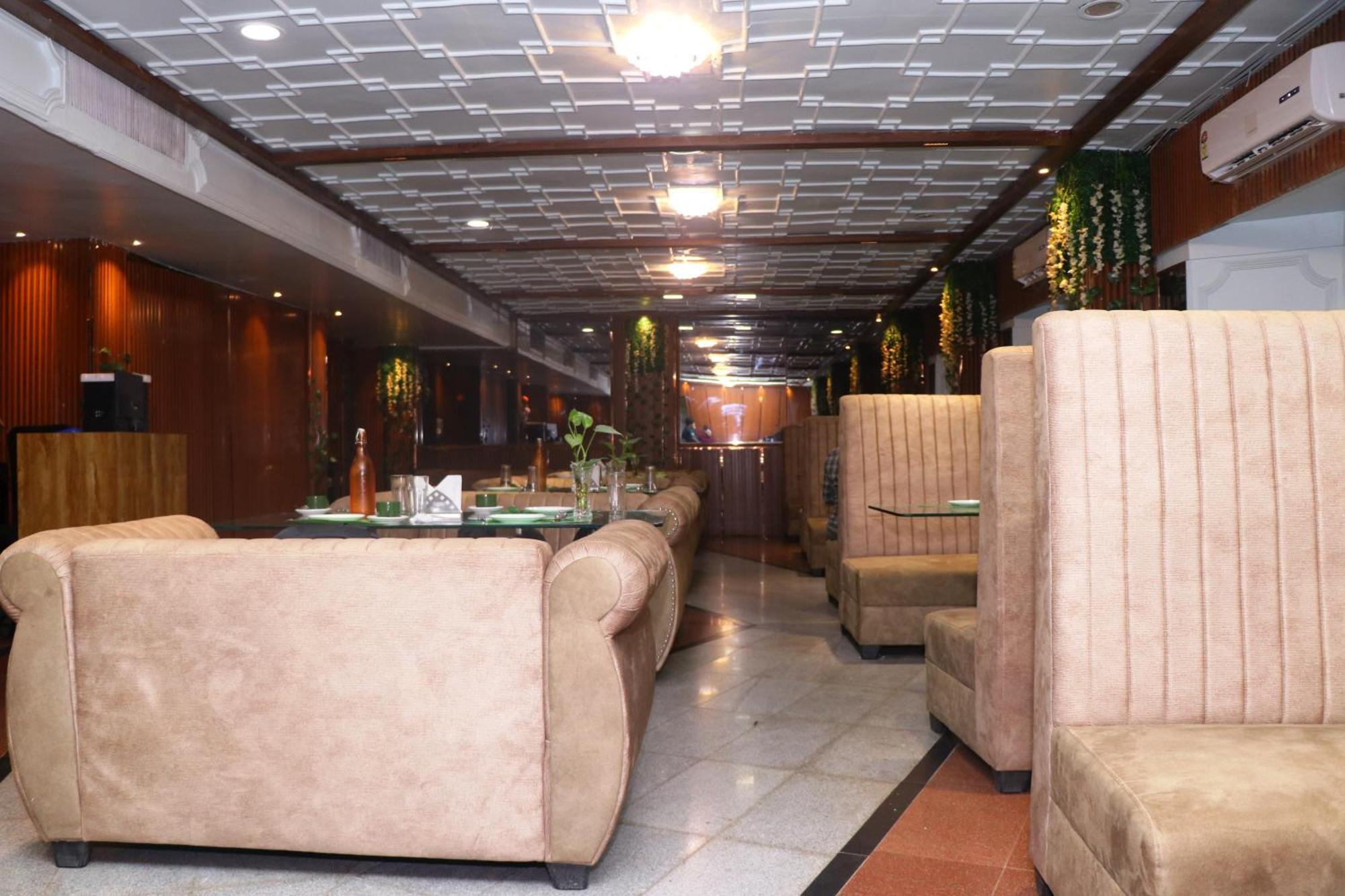 Hotel Samrat International 巴特那 外观 照片