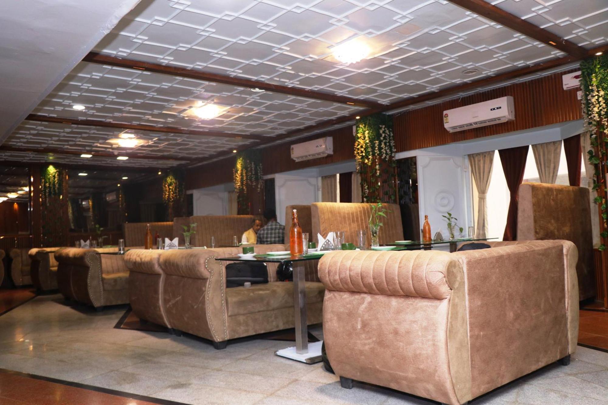 Hotel Samrat International 巴特那 外观 照片