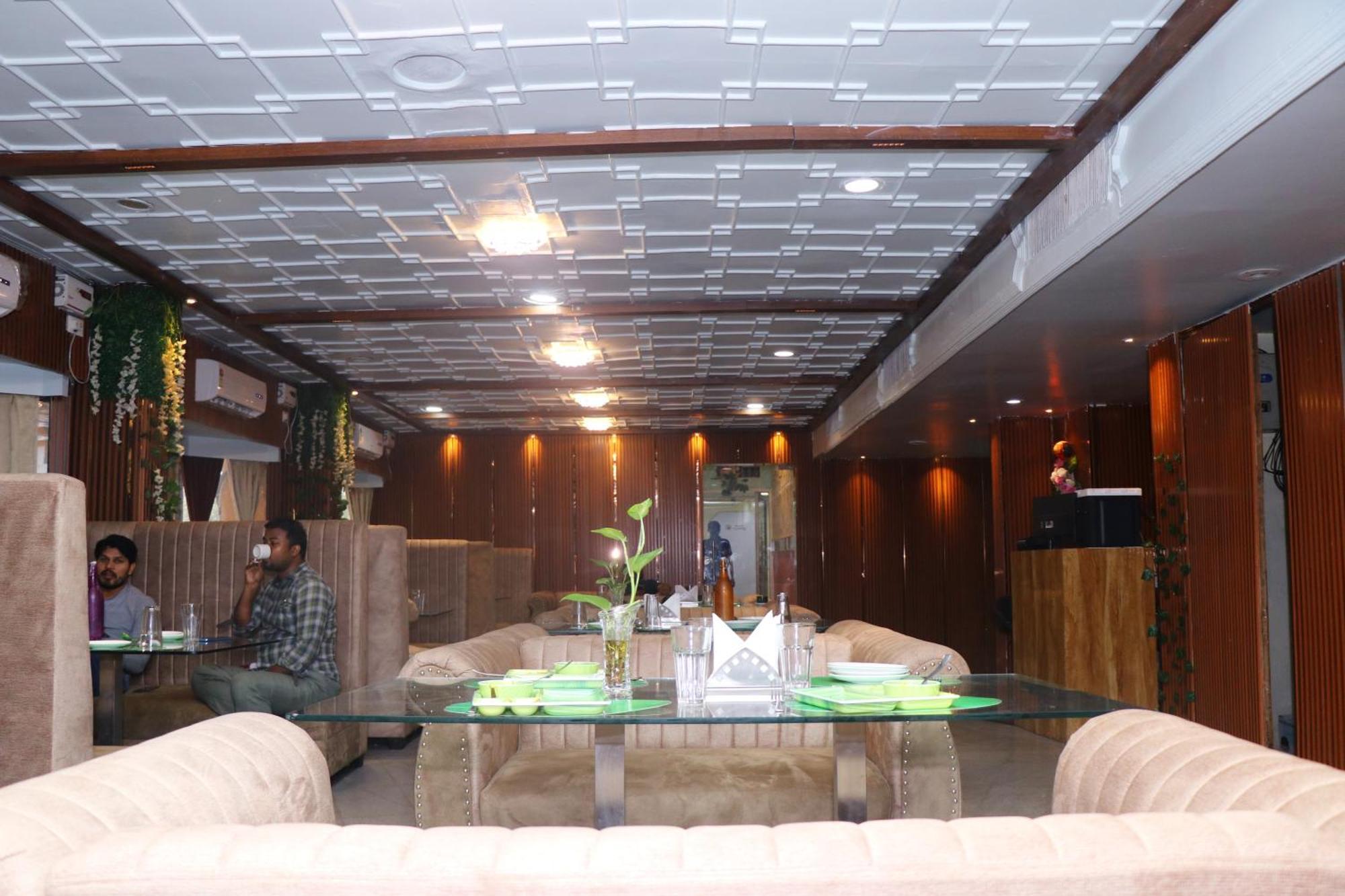Hotel Samrat International 巴特那 外观 照片